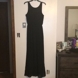 Black maxi dress